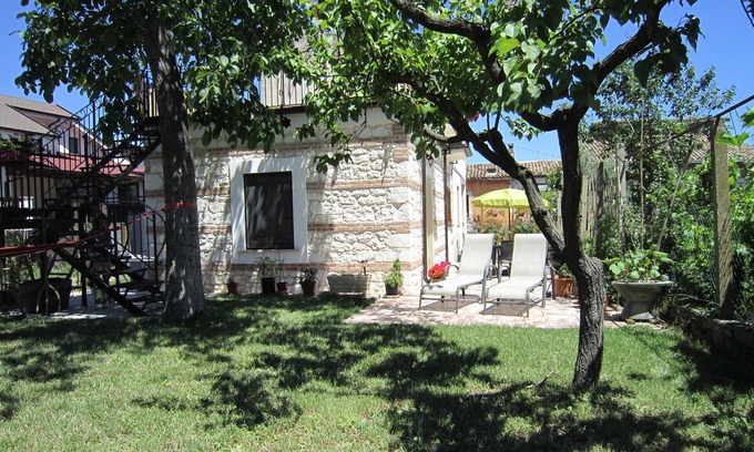 Rapino Apartamento | Parque Nacional de Majella en Abruzos - encantador apartamento con cocina y jardín.
