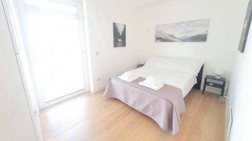 Municipio 4 Apartamento | Majestic Seaview Apartment - Bari Centro