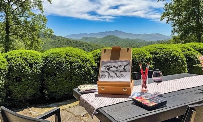 Bakersville Cabina | Cabina moderna ★ Soleado ★ Vista impresionante ★ Internet rápida ★ Estufa de leña a gas