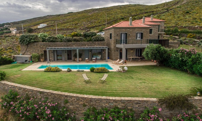 Andros Town Villa | Majestuosas vistas de Andros