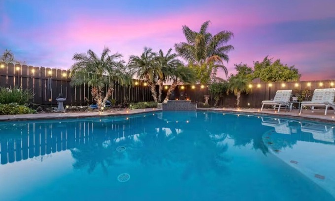 Spring Valley Casa | Majestic Views Pool&Jacuzzi, Mini Golf, Playground