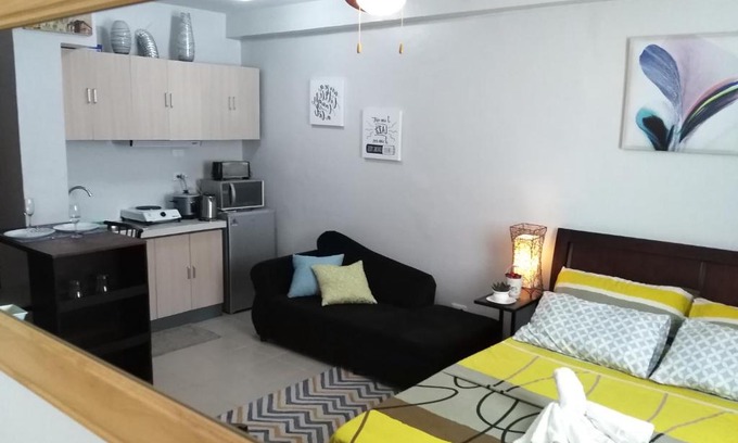 Lapu-Lapu Hotel | Mak'z Condo Place