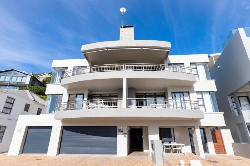 Herolds Bay Apartamento | Makarios on Sea