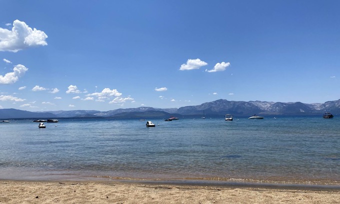 Zephyr Cove Casa | Románticas puestas de sol, vistas al lago, playa privada para propietarios en la maravillosa bahía de Marla