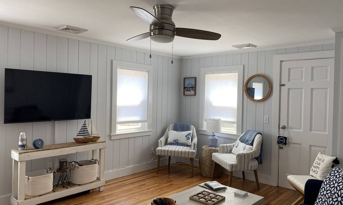 West Harwich Casa | Make Memories on Mansion- location perfect for beaches, bars & bbq’s