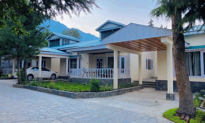 Kalam Cabaña | Make some memories at this family-friendly place contact 03122252455