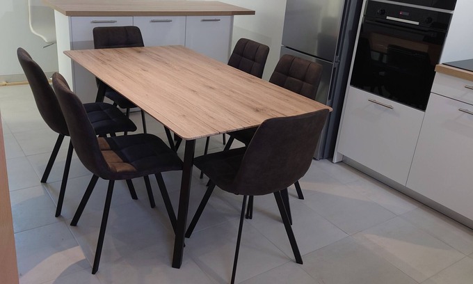 Chilleurs-aux-Bois Casa | Make yourself at home! Quiet, functional accommodation, sports and games area.
