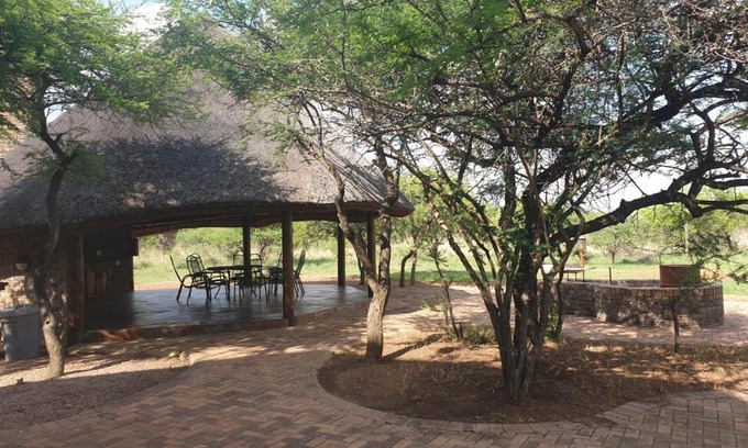 Bela-Bela Chalet De Esquí | Makhato Bush Lodge 17