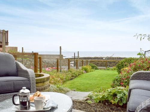 Anstruther Casa | Making Waves