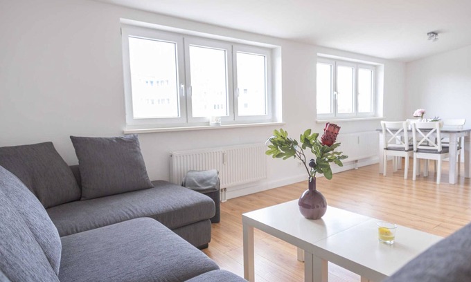 Barmbek-Sued Apartamento | MAKRO Apartment (2 bedrooms) - Dehnhaide Apartments