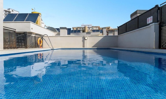 La Merced Apartamento | -MalagaSunApts- Modern CityCentre Pool&Parking