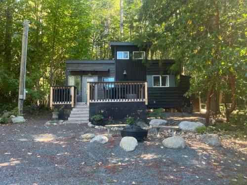 Powell River Casa | Malaspina Strait Tiny Home