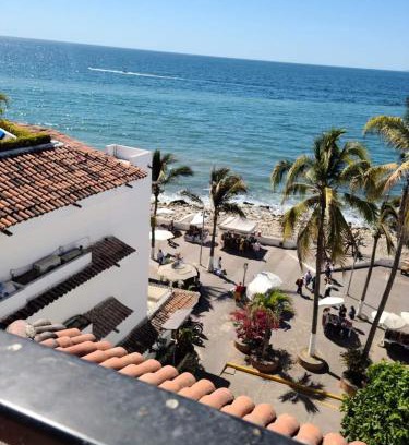 Centro de Puerto Vallarta Apartamento | Malecon Uno Condo on the Malecon, Centro