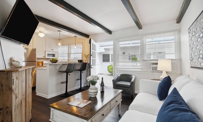 Eastern Malibu Condominio | Malibu, Carbon Beach - Suite Six