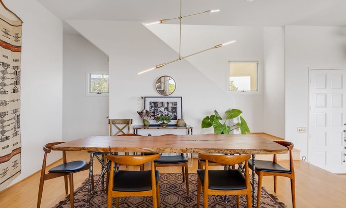 Malibu Casa | Malibu Coastal Corral Canyon Home