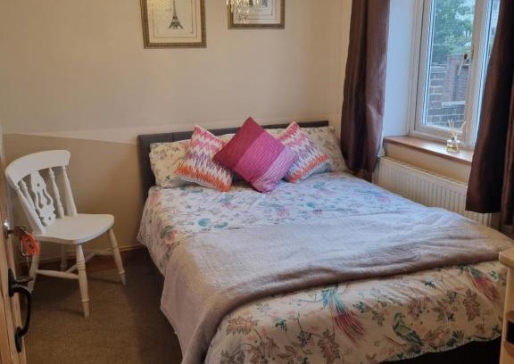 Larkfield Casa | Mallard Cottage Guest House