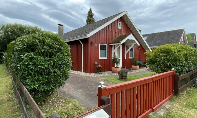 Ulsnis Casa | Malmö house in Ulsnis with barrel sauna