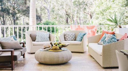 Macmasters Beach Casa | Malolo Costal Retreat , Wifi Accom Holidays