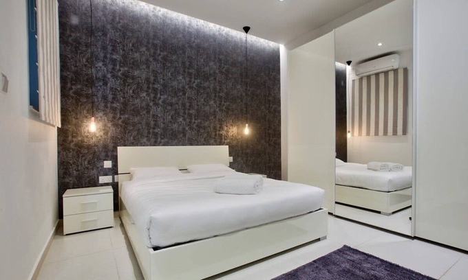 Mellieħa Heights Apartamento | Malta s Stylish Holiday Home in Mellieha