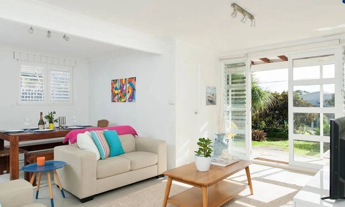 Fingal Bay Casa | Maluhia B – relaxed coast house