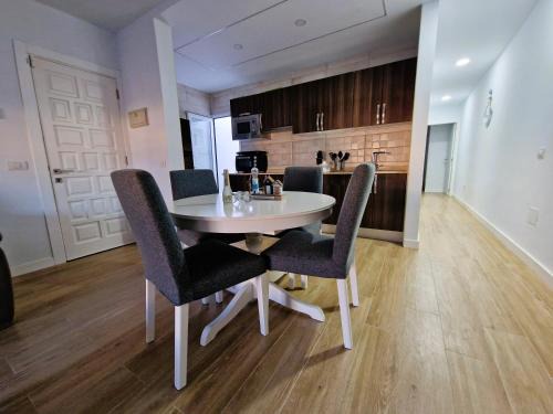 Caleta de Famara Apartamento | MALVASIA 5