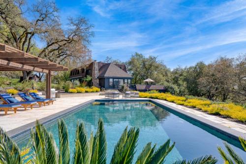Santa Rosa Casa | Malvasia by AvantStay Luxe Wine Country Retreat