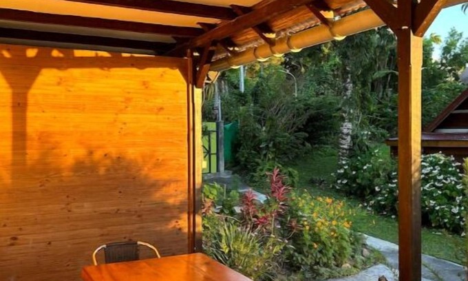 Saint-Claude Apartamento | Maman Za, Entrez Dans le Jardin de Louise