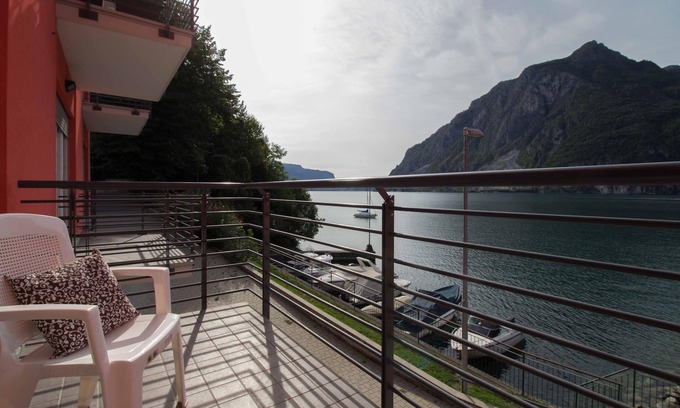 Abbadia Lariana Apartamento | Mamma Ciccia Holiday Home - Lake View