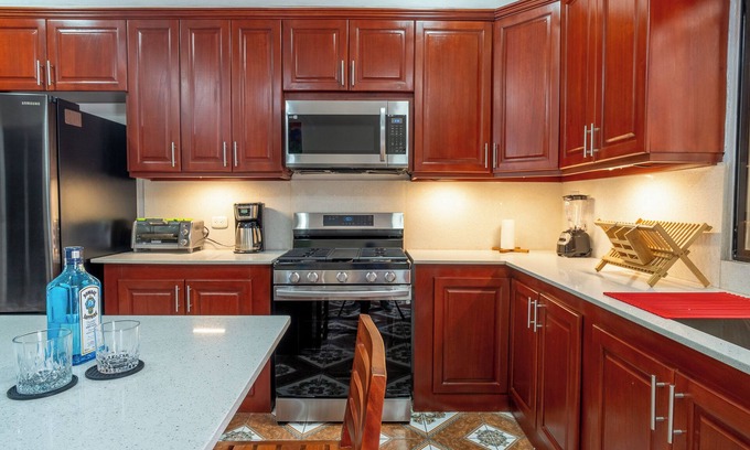 Managua Casa | Managua, Newly Renovated, 5 Bedrooms 9 Beds, AC, Wifi, washer, dryer.