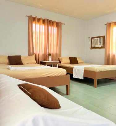 Puerto Galera Cama Y Desayuno | Manalo's Lodge and Restaurant