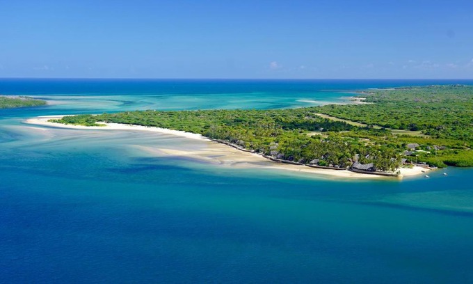North Kenya Coast Cabina | Manda Bay