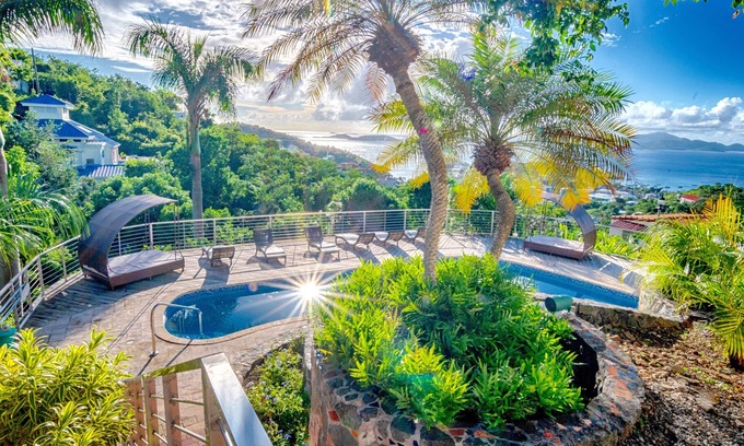 Estate Enighed Villa | Villa de lujo Mandavilla Rose en Cruz Bay