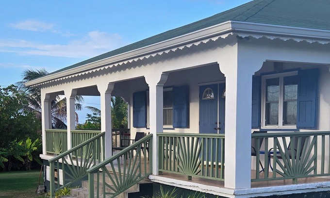 Newcastle Casa | Mango Delight - 3 bedroom Caribbean Vacation Home