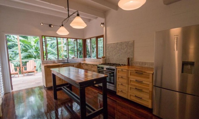 Nelly Bay Casa | Mango Treehouse, Mango Parkway, Nelly Bay