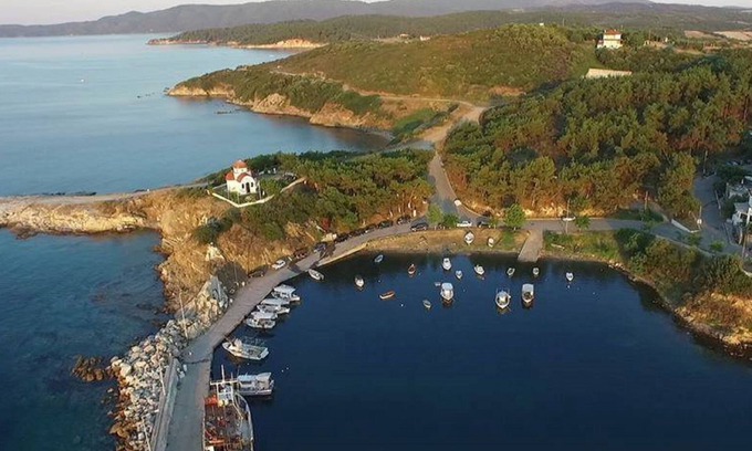 Nea Rodha Casa | Casa tradicional, mar a 10 metros.