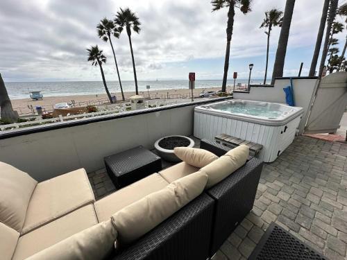 El Porto Apartamento | Manhattan Beach Beachfront On The Strand