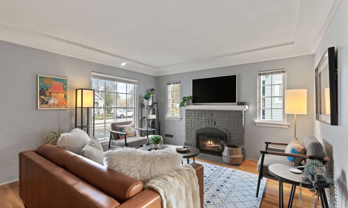 Rockwood Casa | Manito Park 3b/1ba|Close to Hospitals|Quiet Neighborhood