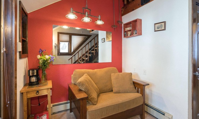 Telluride Hotel | Manitou Lodge 11 by Alpine Lodging Telluride