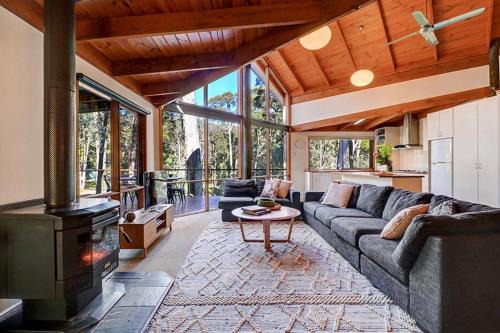 Merrijig Casa | Manna Gum