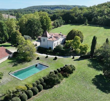 Villeneuve-sur-Lot Casa | Manoir BLANCHE HAUT Chambres et tables d hôtes