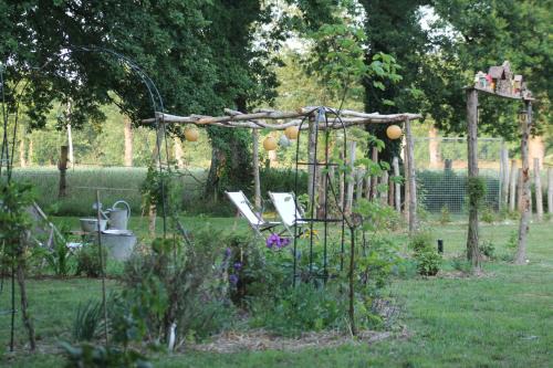 La Chapelle-Chaussee Cama Y Desayuno | Manoir de l'Alleu