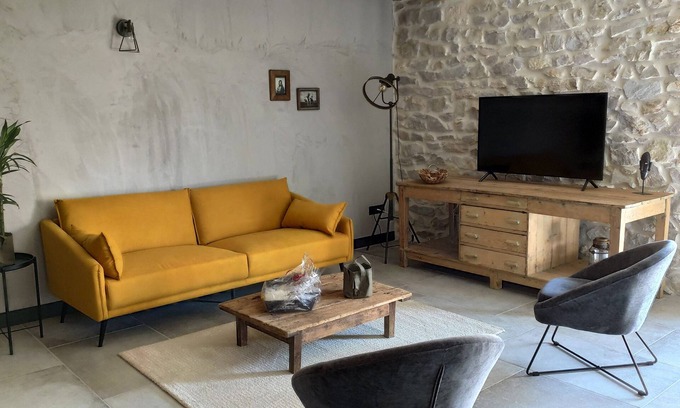 Vestric-et-Candiac Cabaña | Gîte-WILLIAM HENRY-Apartamento-Baño en la habitacion-Vista al Jardín