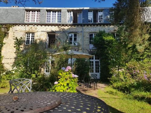 Paimpont Casa | MANOIR DU TERTRE au coeur de la forêt de Brocéliande