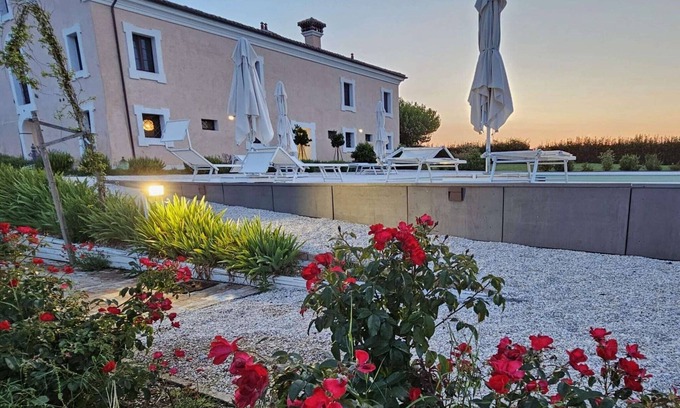 Monsano Apartamento | Casa en Marche con piscina cerca del Adriático