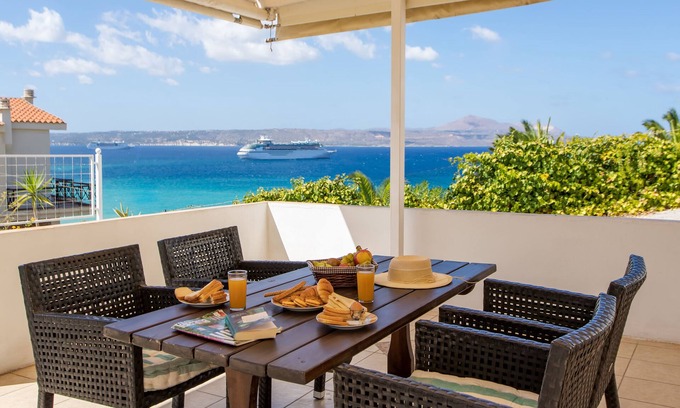 Plaka Apartamento | Manos Apartments