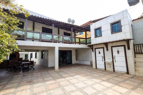 Europa Apartamento | Mansão BH 30 pessoas, Piscina, Sauna e Eventos