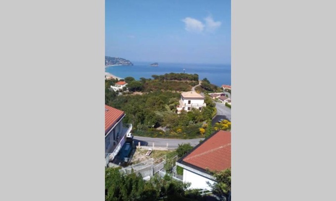 Groppino-Torbora Casa | Mansarda a Noli e Spotorno