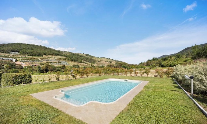 Ortovero Apartamento | Mansarda Albero Verde con Piscina