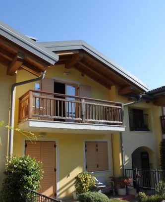 Calceranica al Lago Apartamento | Mansarda di Alex e Nataly