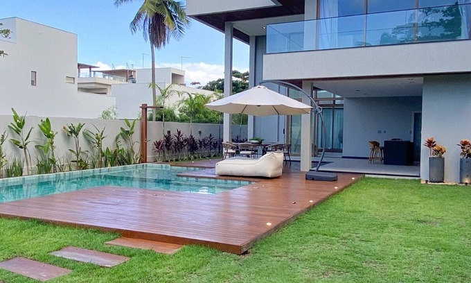 Barra do Jacuipe Casa | Mansion 50 Meters from the SEA With 7 Suites Paraíso Condominium in Guarajuba